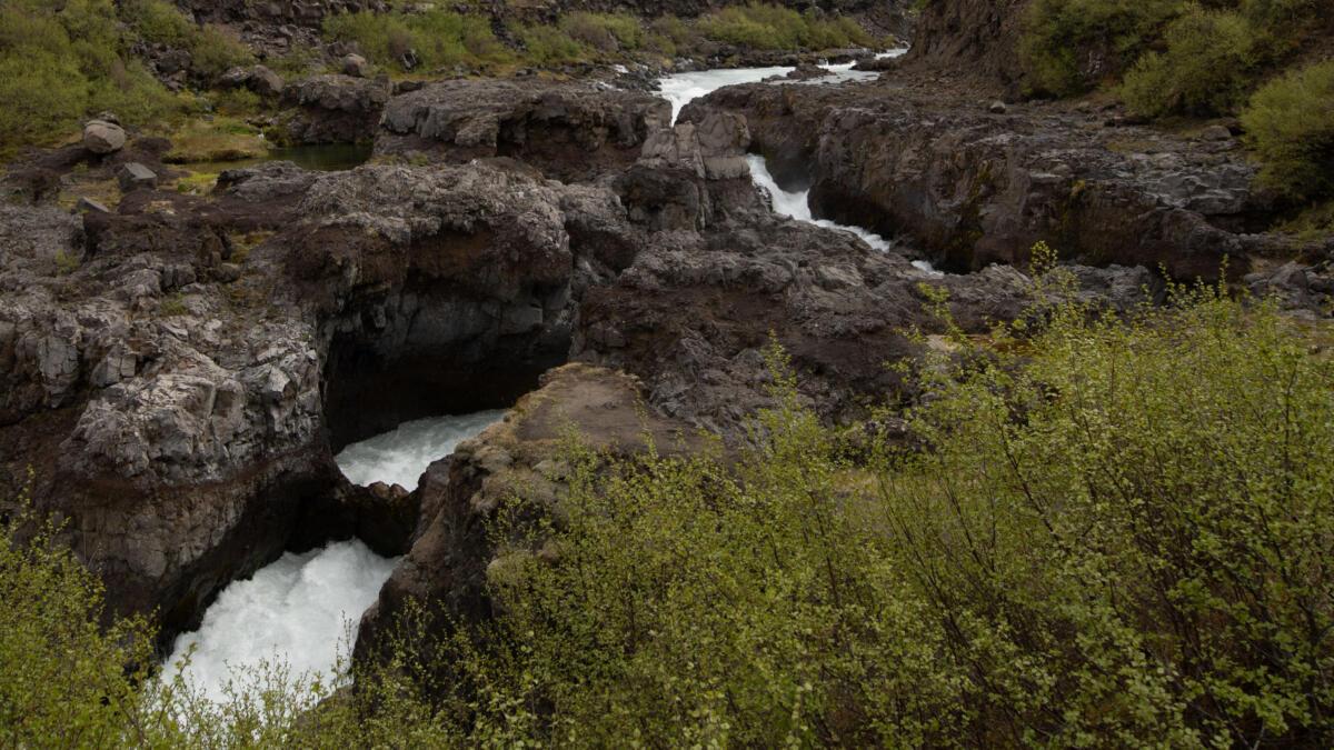 Hraunfossar9